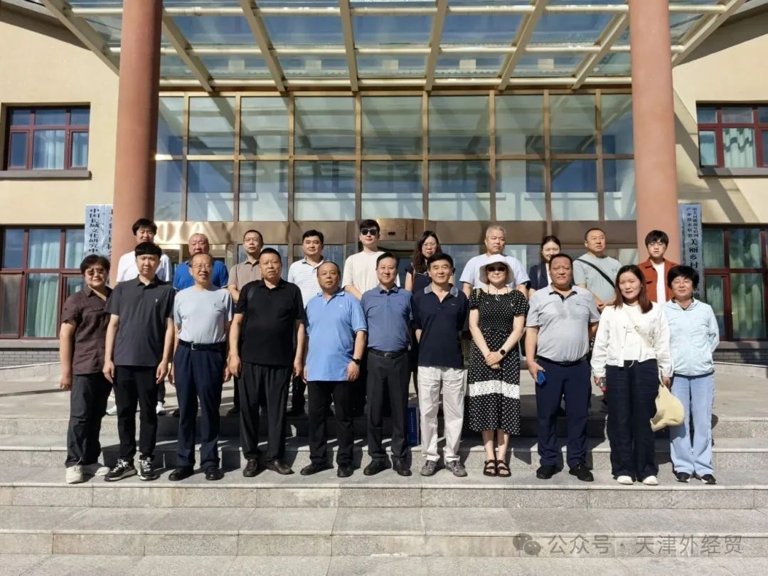 690dc2cf47a16d5532764c9ff740ad50.jpeg 690dc2cf47a16d5532764c9ff740ad50.jpeg